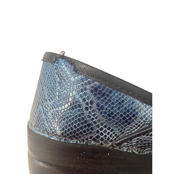 Dansko Blue Metallic Snakeprint Clogs 38 US 7.5 8 - Picture 4 of 7